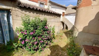Casa rústica en venta en Calle del Beato Jorge, Calzada de Calatrava de 129.000 €