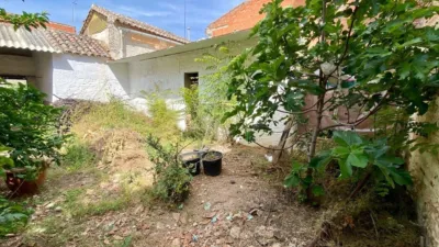 Casa rústica en venta en Calle del Beato Jorge, Calzada de Calatrava de 129.000 €