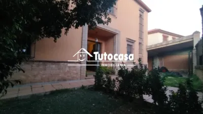 Chalet in Olivar de Quintos photo 2