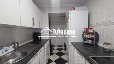 Piso en calle Coliseo photo 4