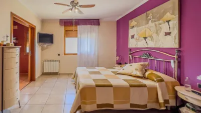 House on Carrer del Riu Muga photo 26