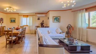 House on Carrer del Riu Muga photo 9