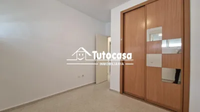 Piso en alquiler en Plaza del Retiro, Bellavista (Distrito Bellavista-La Palmera. Sevilla Capital) de 900 €<span>/mes</span>