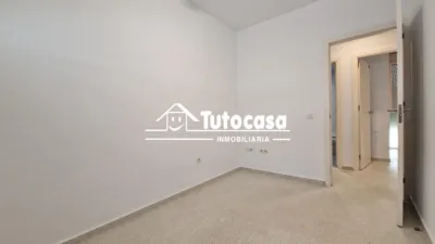 Piso en alquiler en Plaza del Retiro, Bellavista (Distrito Bellavista-La Palmera. Sevilla Capital) de 900 €<span>/mes</span>