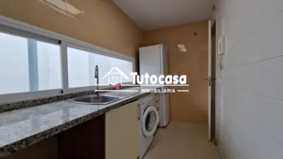 Piso en alquiler en Plaza del Retiro, Bellavista (Distrito Bellavista-La Palmera. Sevilla Capital) de 900 €<span>/mes</span>