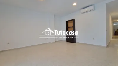 Piso en alquiler en Plaza del Retiro, Bellavista (Distrito Bellavista-La Palmera. Sevilla Capital) de 900 €<span>/mes</span>