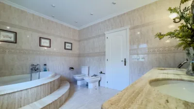 Chalet en venta en Revilla, Revilla (Camargo) de 695.000 €