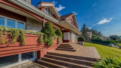 Chalet en venta en Revilla, Revilla (Camargo) de 695.000 €
