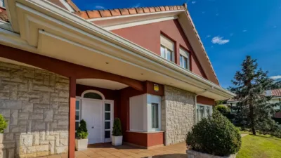 Chalet en venta en Revilla, Revilla (Camargo) de 695.000 €
