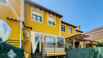 Semi-detached house on Calle Vega photo 48