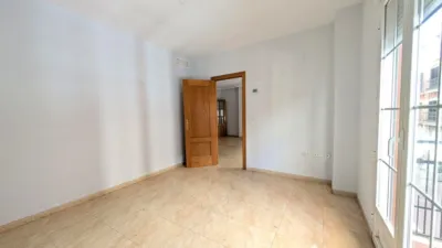 Piso en alquiler en Pasaje del Comercio, Centro (Linares) de 850 €<span>/mes</span>