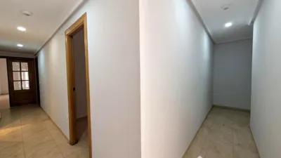 Piso en alquiler en Pasaje del Comercio, Centro (Linares) de 850 €<span>/mes</span>