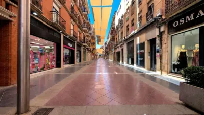 Piso en alquiler en Pasaje del Comercio, Centro (Linares) de 850 €<span>/mes</span>