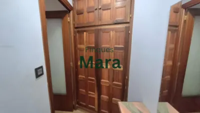 Flat on Carrer de Pau Claris photo 5