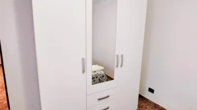 Piso en alquiler en Pisos Azules, Reina Victoria-Poeta Miguel Hernández (Distrito Núcleo Urbano. Elx - Elche) de 900 €<span>/mes</span>