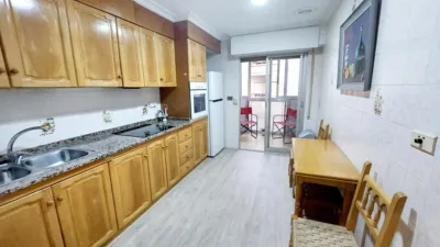 Piso en alquiler en Pisos Azules, Reina Victoria-Poeta Miguel Hernández (Distrito Núcleo Urbano. Elx - Elche) de 900 €<span>/mes</span>