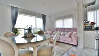 Piso en venta en Avenida de los Derechos Humanos, Zona Playa (Laredo) de 220.000 €