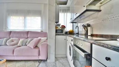 Piso en venta en Avenida de los Derechos Humanos, Zona Playa (Laredo) de 220.000 €