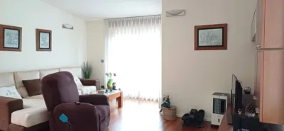 Semi-detached house on Avenida la Vega, 134 photo 4