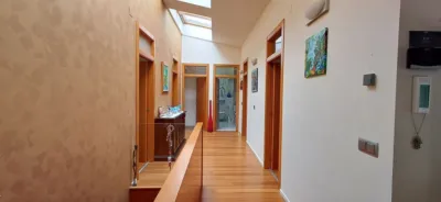 Semi-detached house on Avenida la Vega, 134 photo 8