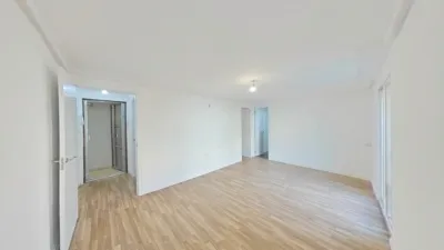 Apartment in Simancas photo 2
