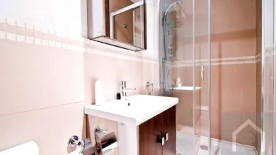Studio for sale in Calle de la Concepción Jerónima photo 21