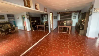 Finca rústica en venta en Calle Poligono 51, Número 26, El Respirall-Santa Maria de Bonaire-El Racó (Alzira) de 500.000 €