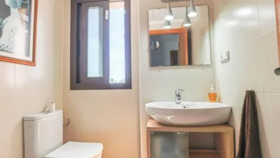 Apartment on Carrer Segovia photo 18