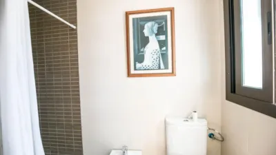 Apartment on Carrer Segovia photo 19