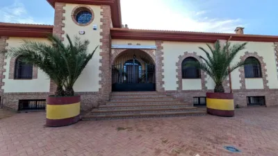 Chalet in Urbanización Llanos del Arenal photo 20