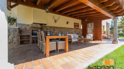 Chalet in Las Rozas de Madrid photo 4