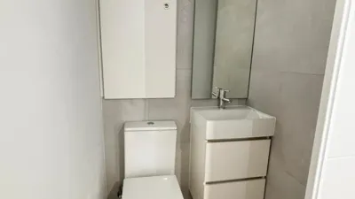 Estudio en alquiler en Avinguda de les Balears, La Creu del Grau (Distrito Camins al Grau. València Capital) de 1.000 €<span>/mes</span>
