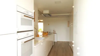 Penthouse at Dave Thomas Street 1, No. 10 photo 7