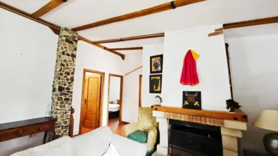Rustic Finca on Calle del Puente Romano photo 14