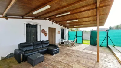 Rustic Finca on Calle del Puente Romano photo 9
