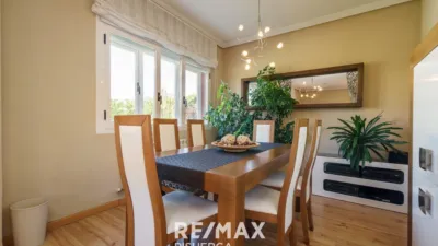 Chalet en venta en Calle Bodon Del Molinero, 11, Boecillo de 250.000 €
