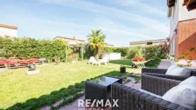Chalet en venta en Calle Bodon Del Molinero, 11, Boecillo de 250.000 €