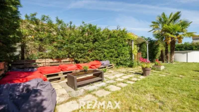 Chalet en venta en Calle Bodon Del Molinero, 11, Boecillo de 250.000 €