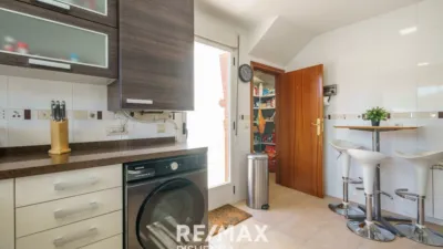 Chalet en venta en Calle Bodon Del Molinero, 11, Boecillo de 250.000 €