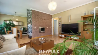 Chalet en venta en Calle Bodon Del Molinero, 11, Boecillo de 250.000 €