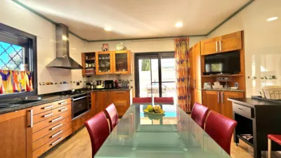 Chalet on Calle Escarihuela, 1 photo 12