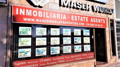 Duplex in El Alcolar photo 36