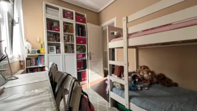 Casa adosada en venta en Basurtu, Basurtu (Distrito Basurtu-Zorrotza. Bilbao) de 517.000 €