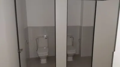 Oficina en alquiler en Neda - Más