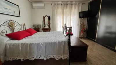 House in the Centre photo 6