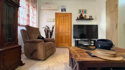 Apartment on Antonio Manzanera Street photo 4