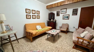 House on Calle de la Virgen de las Huertas photo 3