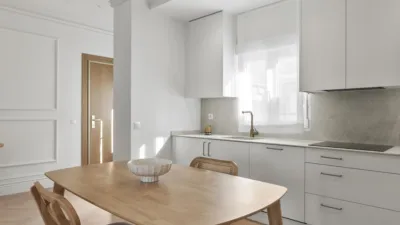 Apartment on Calle de Alcántara photo 15