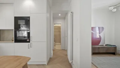 Apartment on Calle de Alcántara photo 19
