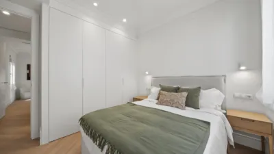 Apartment on Calle de Alcántara photo 22